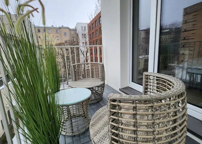 Apartment Urocze Gniazdko W Centrum Poznania Poznan